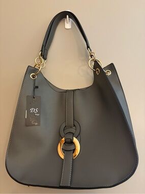 Brand New DS Purse with tags, never used.